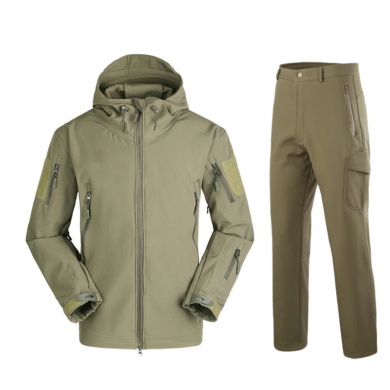 Softshell Waterproof Men's Suits